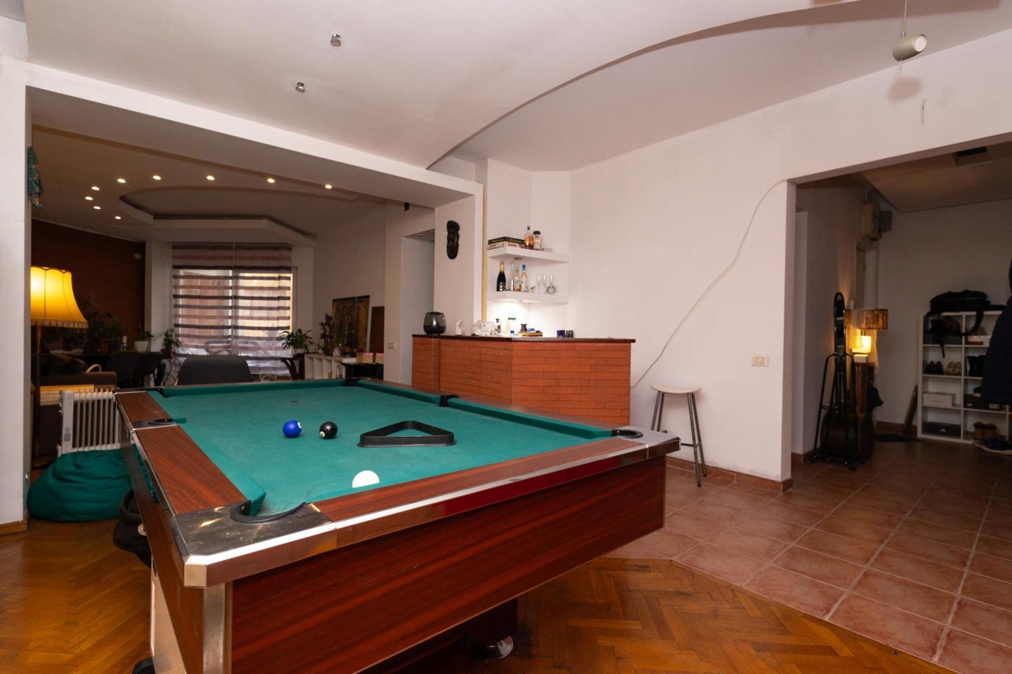 Shared Retro Vintage Luxury Apartment Bucureşti Eksteriør bilde
