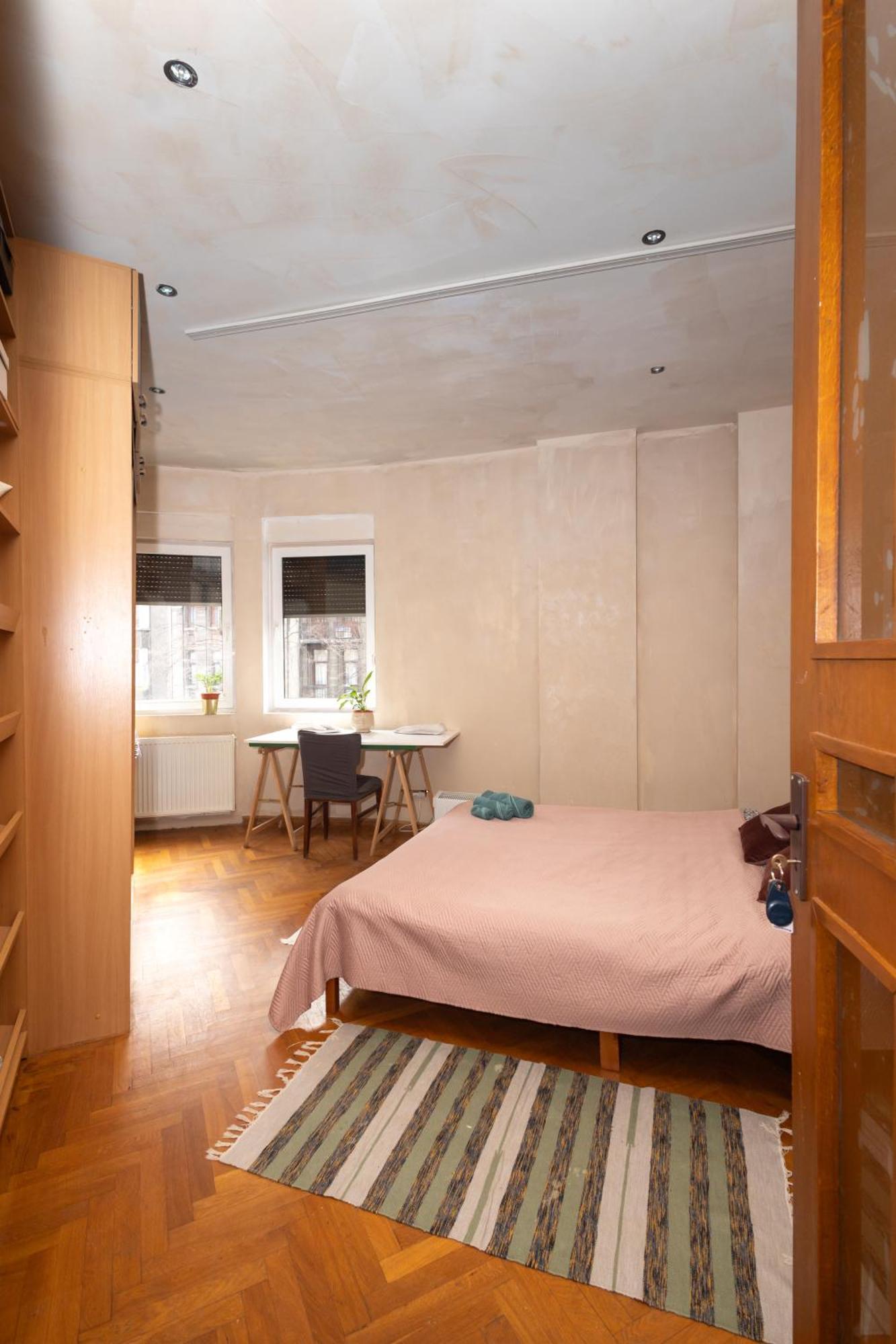 Shared Retro Vintage Luxury Apartment Bucureşti Eksteriør bilde
