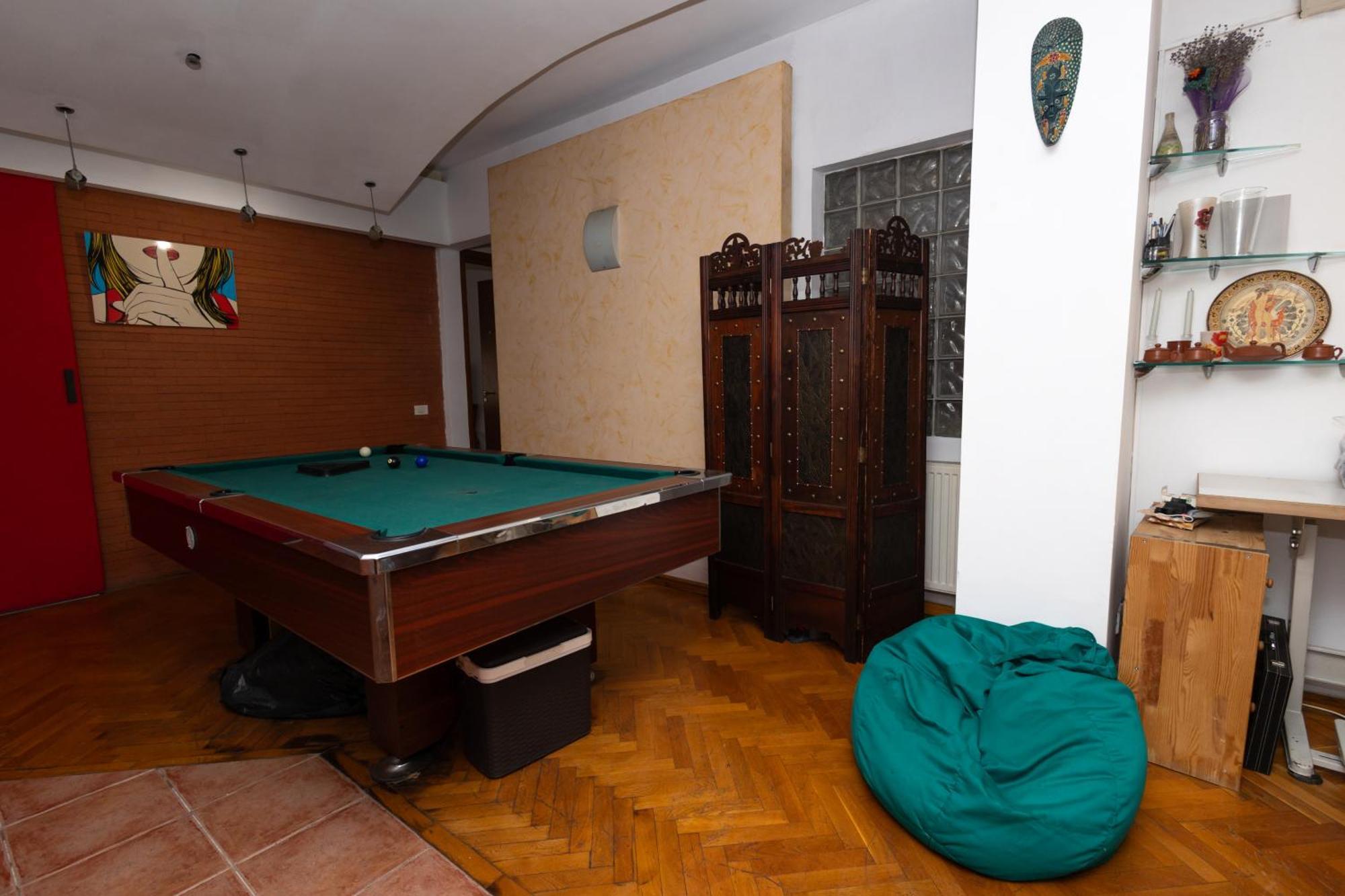 Shared Retro Vintage Luxury Apartment Bucureşti Eksteriør bilde