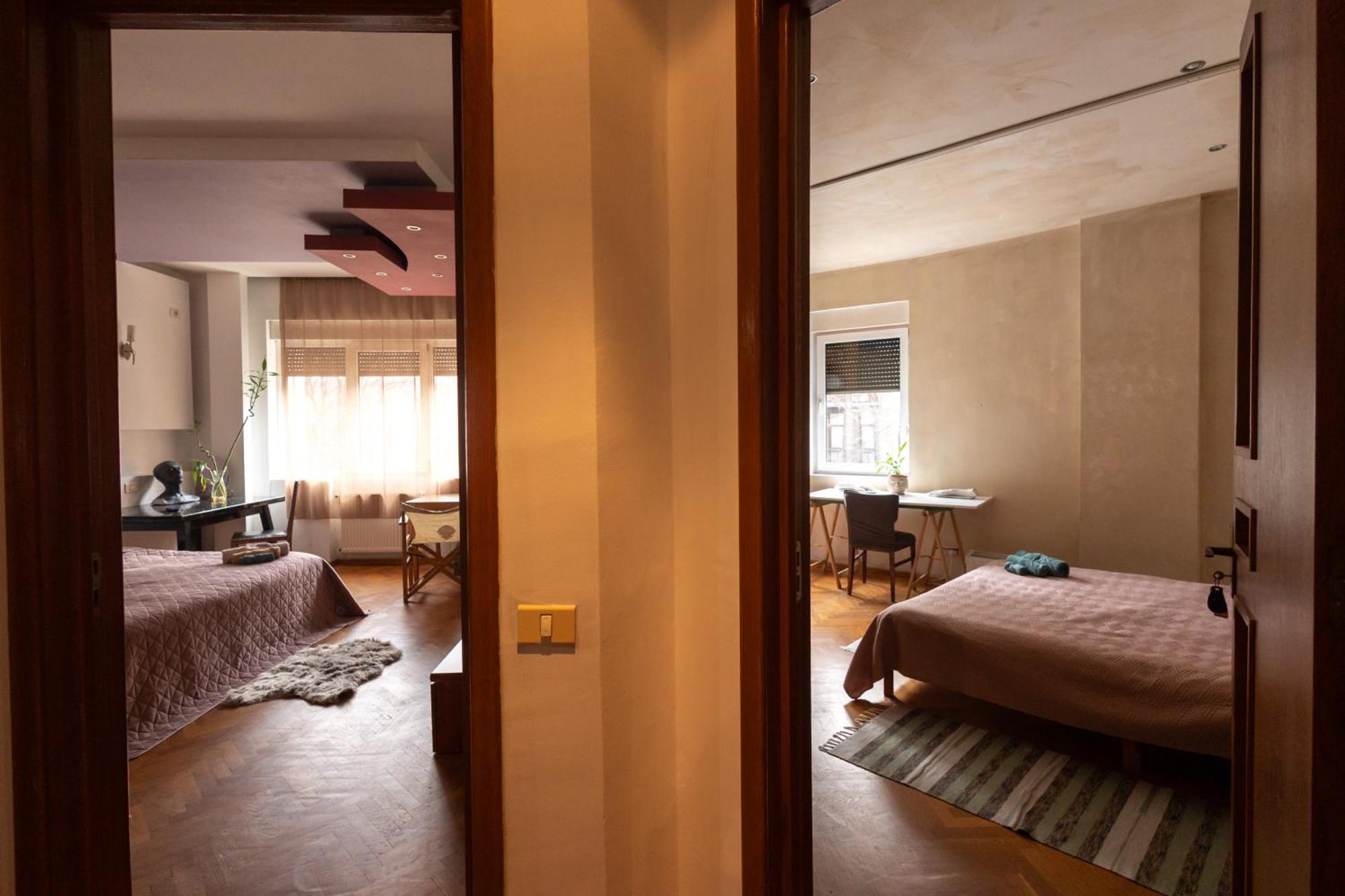 Shared Retro Vintage Luxury Apartment Bucureşti Eksteriør bilde