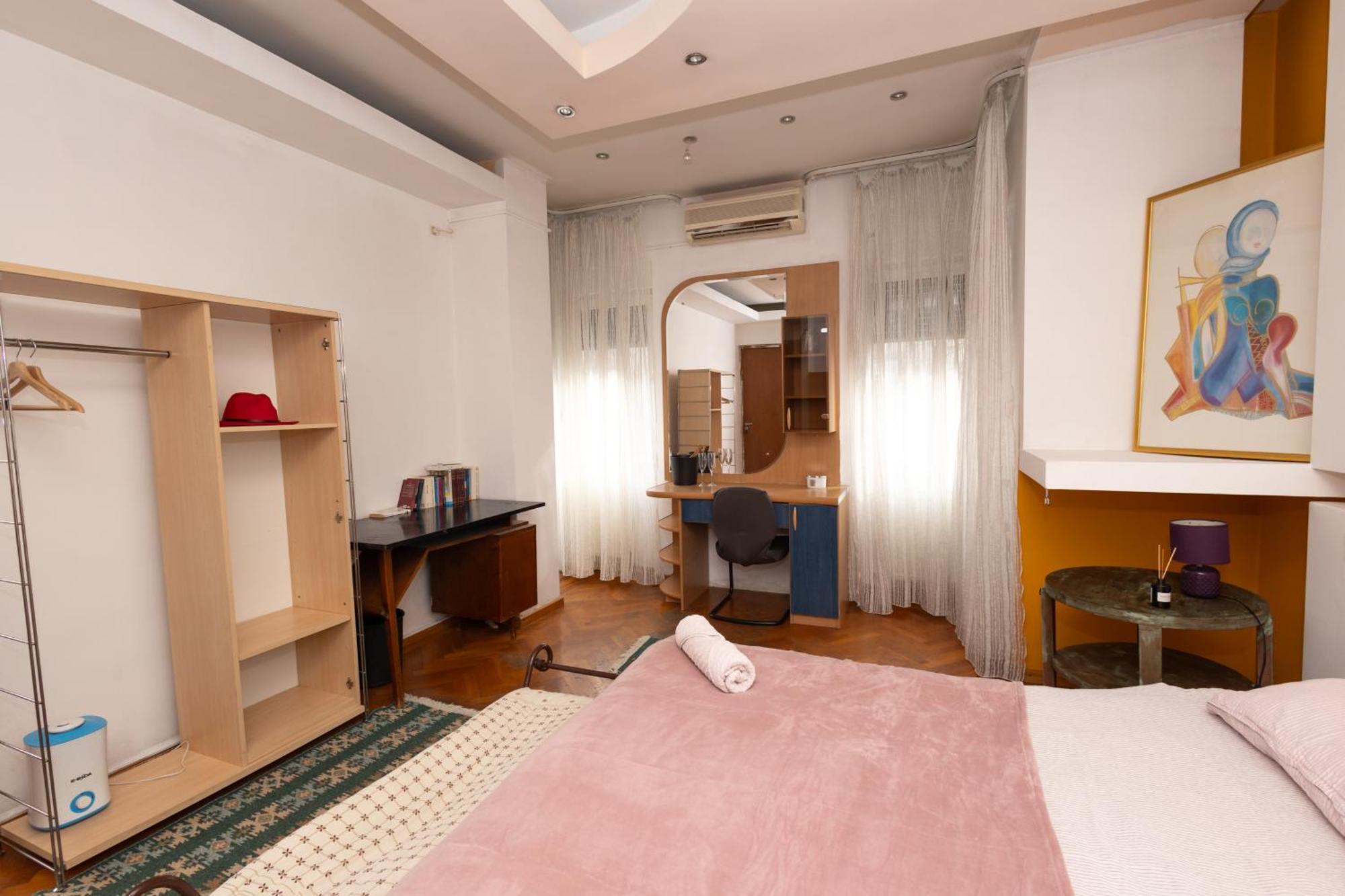 Shared Retro Vintage Luxury Apartment Bucureşti Eksteriør bilde